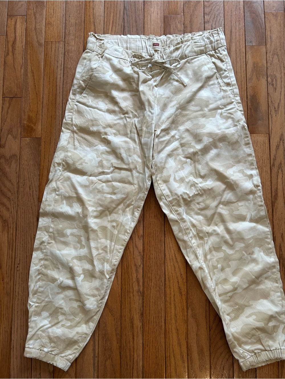 Levi's Beige Camo Cargo Pants